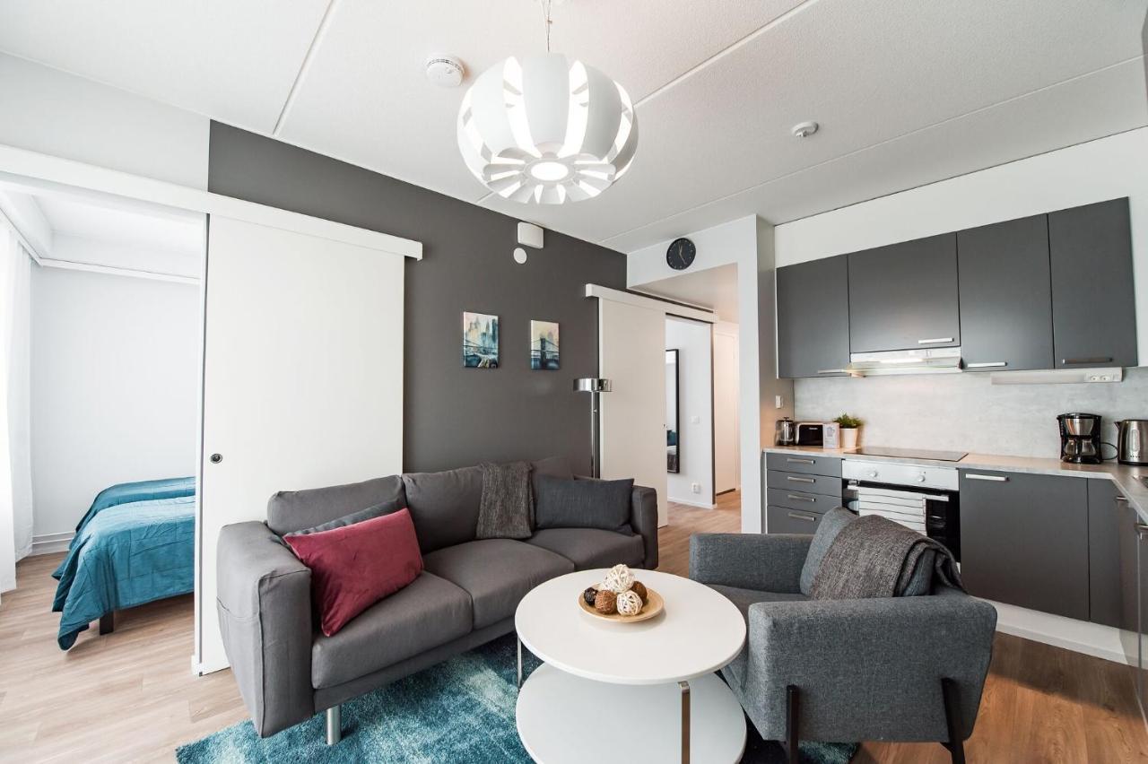 Forenom Serviced Apartments Vantaa Neilikkatie Exterior photo