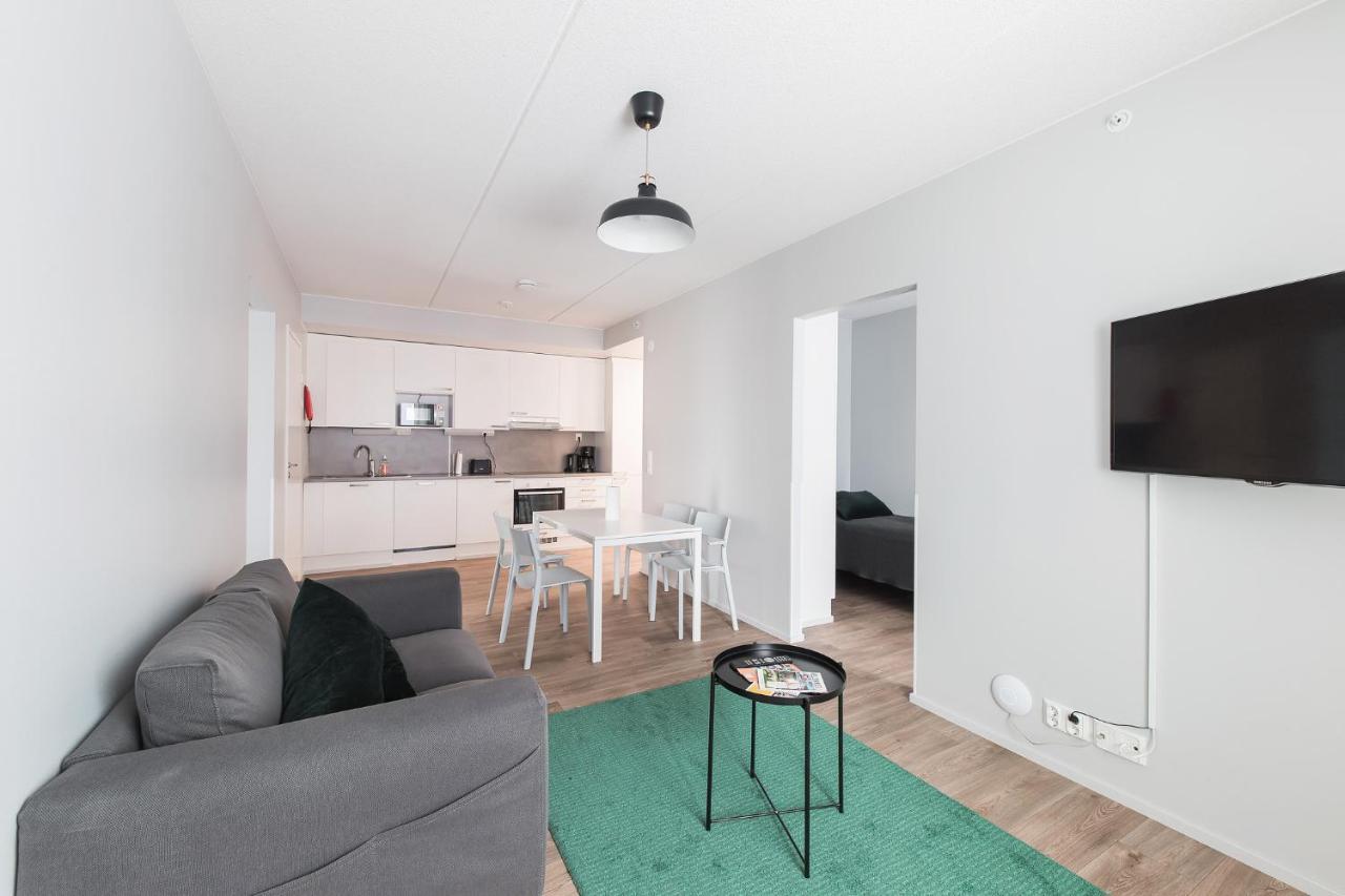 Forenom Serviced Apartments Vantaa Neilikkatie Exterior photo
