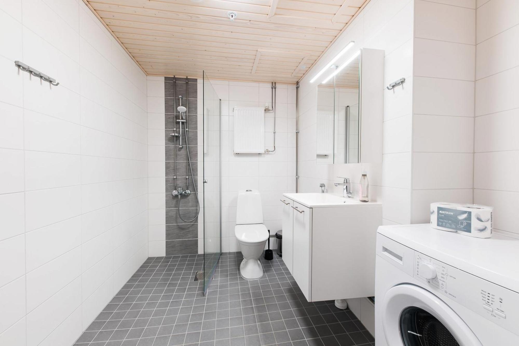 Forenom Serviced Apartments Vantaa Neilikkatie Exterior photo